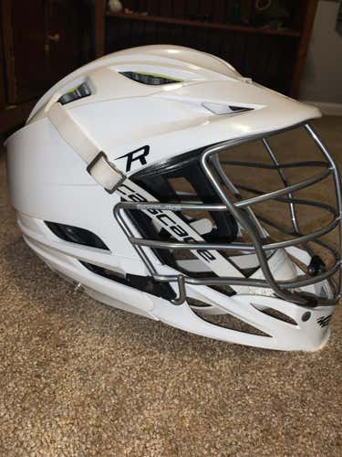 White Used Adult Player's Cascade R Helmet