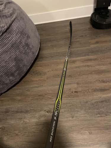 Senior Right Handed Alpha QX  Hockey Stick
