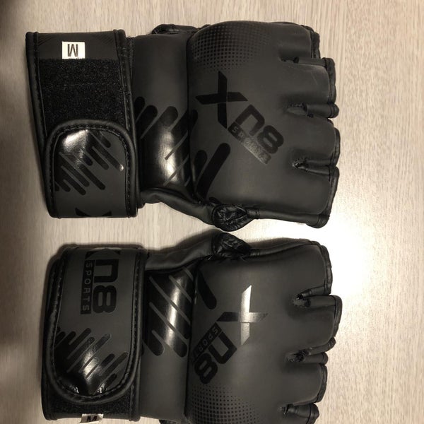 Xn8 Sports Gloves Medium
