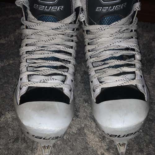 Senior Bauer Reactor 7000 Regular Width  Size 9 Hockey Goalie Skates