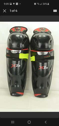 Used Senior Bauer Vapor 2.9 Shin Pads
