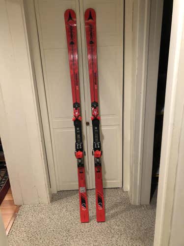 193 cm Atomic Redster GS Skis