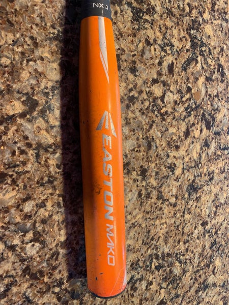 Kid Pitch (9YO-13YO) USSSA Certified Composite Mako (-11) 18 oz 29" Bat