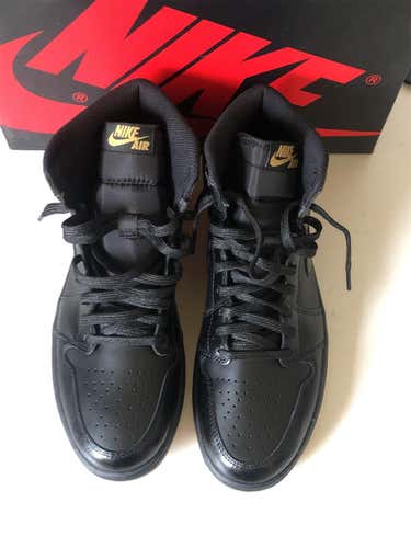 Black Men's Size Men's 10.5 (W 11.5) Air Jordan Shoes