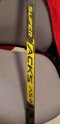 CCM Super Tacks AS2 Pro RH/75/P29