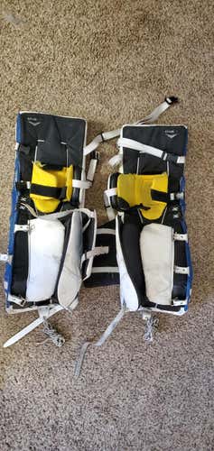 Used 30" +1 Bauer One.7 Goalie Leg Pads