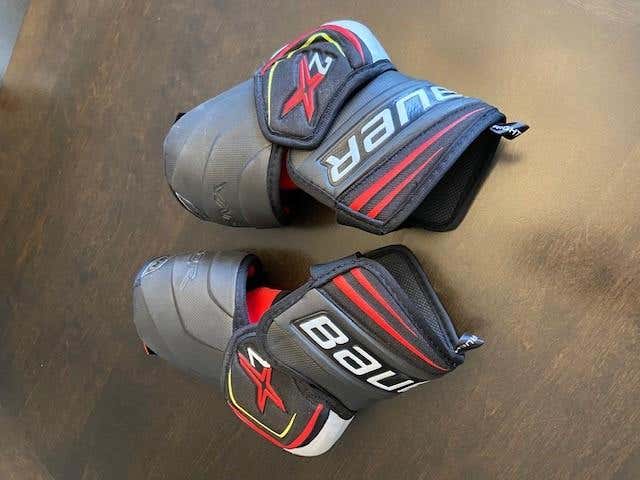 Senior Large Bauer Elbow Pads - Like New