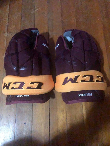 Minnesota Duluth Bulldogs CCM HG12 15" Pro Stock Gloves