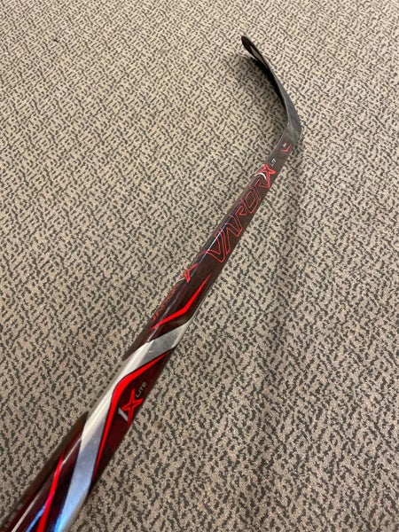 Junior Right Handed Vapor 1X Lite P28 50 Flex Pattern  Hockey Stick