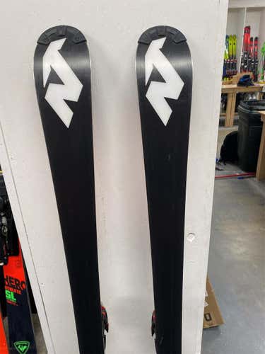 Unisex 2018 Racing Dobermann SL WC With Bindings Max Din 16 Skis
