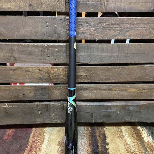 Used Wood Jc24 33" Bat
