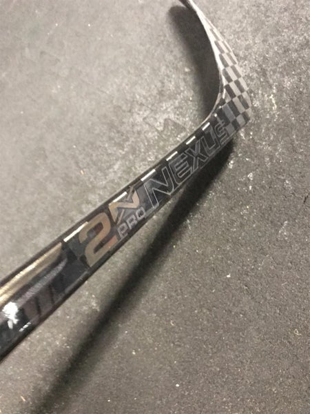 New Bauer Nexus 2N Hockey Stick Right P28 65flex