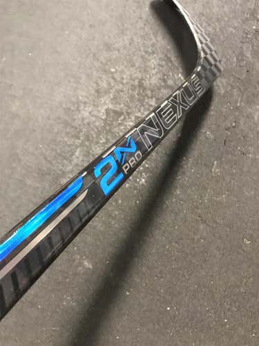 New Bauer Nexus 2N Hockey Stick Right P28 87flex