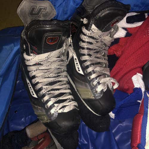 Senior CCM  Size 7.5 Hockey Skates