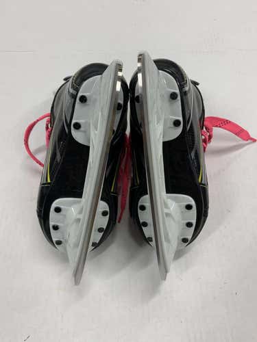 Used Ccm Tacks Vector Pro Youth 11.0 Ice Skates Ice Hockey Skates