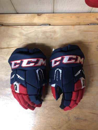 Used CCM Tacks 4052 14" Gloves