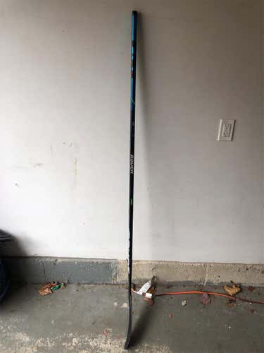 Pro Stock Nexus Geo Hockey Stick