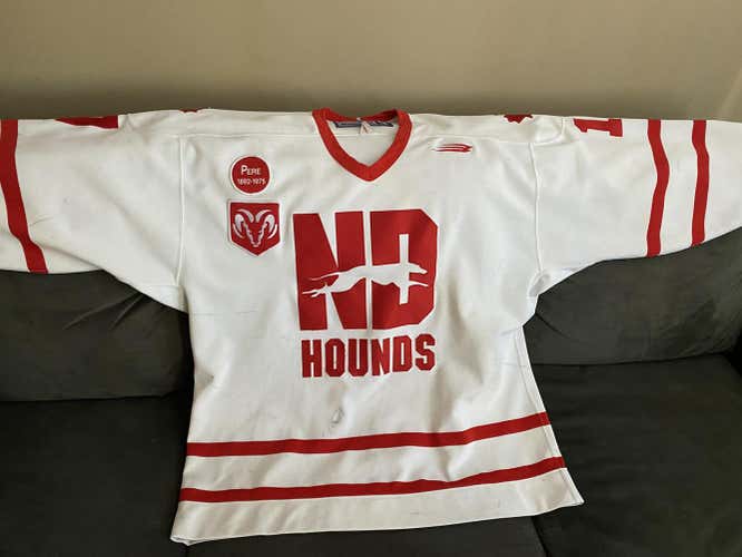 Notre Dame Hounds White Size 54 Bauer Jersey Pro Stock