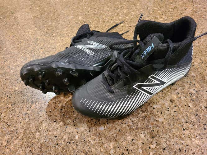 Youth New Balance Freeze