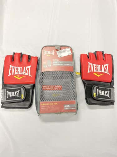 Used Everlast Lg Other Boxing Gloves