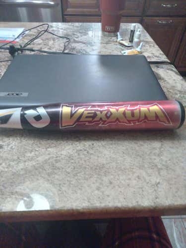 Used Kid Pitch (9YO-13YO) USSSA Certified DeMarini Composite Vexxum Bat 17 oz 30"