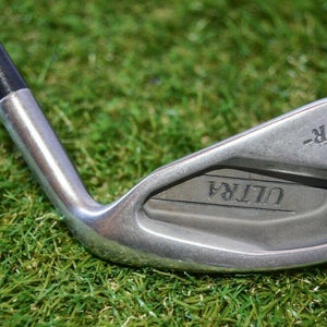 Wilson 	Ultra SR	6 Iron 	Right Handed 	37.25"	Graphite 	Seniors 	New Grip