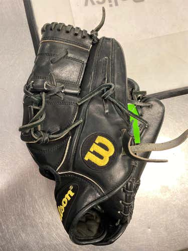 Black Adult Infield A2000 11.75" Baseball Glove