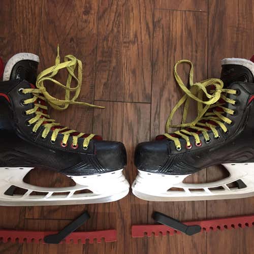 Used Bauer Vapor X600 Skates