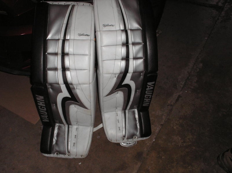 Used 32+2 Vaughn Pro V Elite Goalie Leg Pads