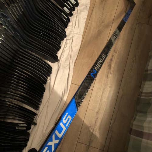 New Left bauer Nexus League Pm9 Hockey Stick 77 Flex