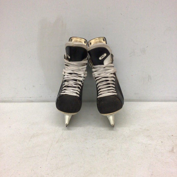 Used Ccm Tacks Senior 9.5 Ice Skates Soft Boot Skates