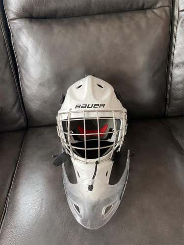 White Intermediate Bauer NME 3  Goalie Mask