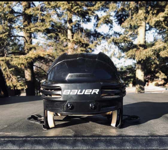 Black Used Medium Bauer 4500 Pro Stock Helmet