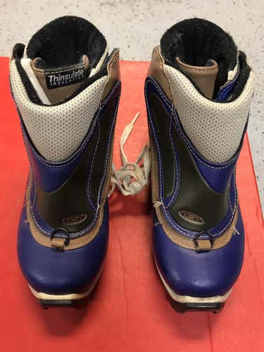 Classic Size 3.0 Used Salomon SNS Profil Cross Country Ski Boots