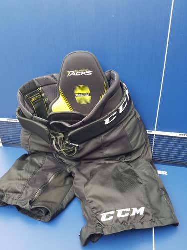 Black Lightly Used Senior Medium CCM Super Tacks Girdle Hockey Pants