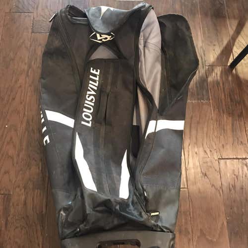 Black Used Louisville Slugger Catcher's Bag