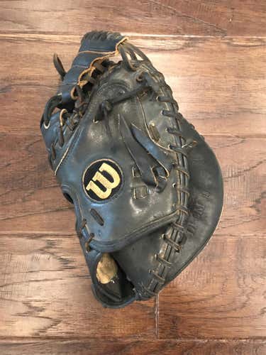 Adult Right Hand Throw A2000 Catcher's Glove DPCM 33