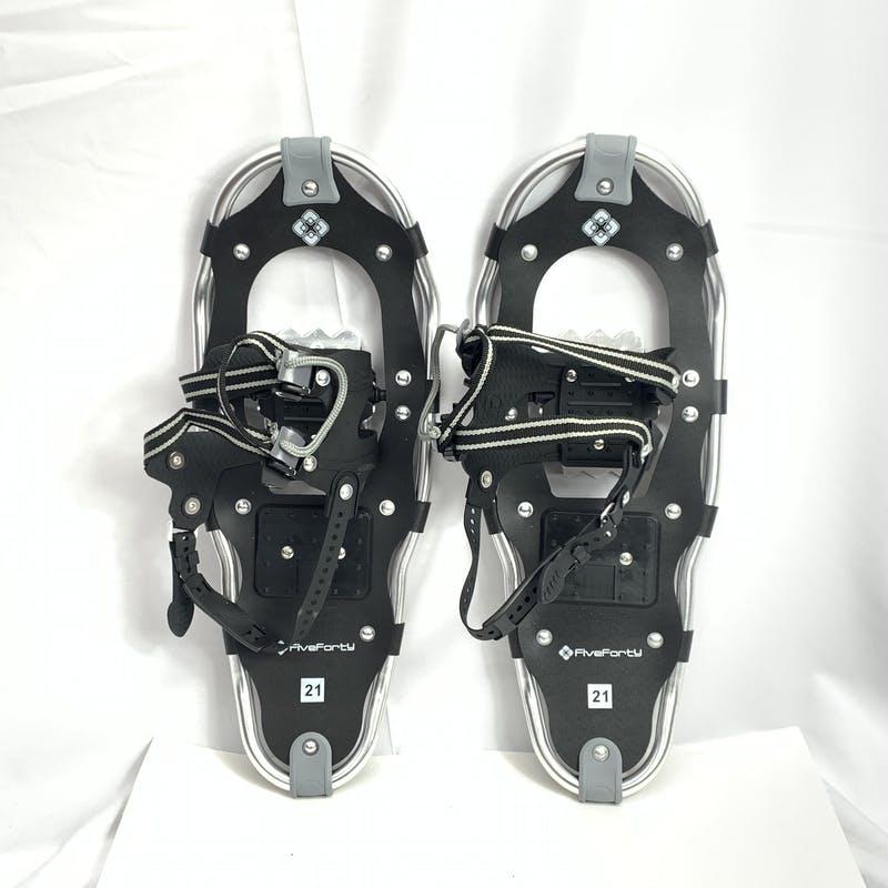 New 540 Snowshoes for under 150lbs