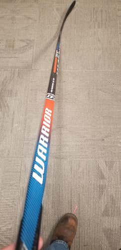 New Senior Warrior Left Hand Covert QRE Pro W03 Backstrom 100 flex grip hockey stick
