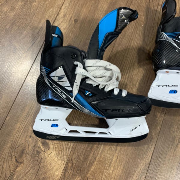 Senior True TF9 Wide Width Size 9 Hockey Skates