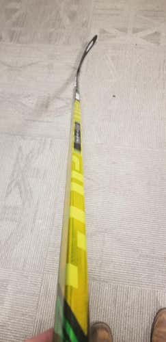 New Senior Bauer Left Hand Supreme Ultrasonic Hockey Stick P92 Pattern, 87 flex, lie 6