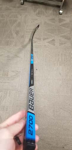 New Senior Bauer Left Hand Nexus n2700 Hockey Stick P88 Pattern, 77 flex, lie 6