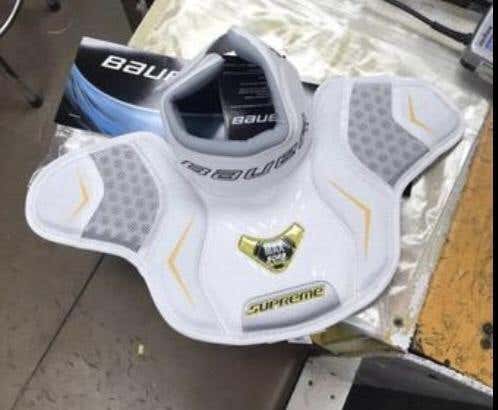 Bauer Throat Protector - Senior