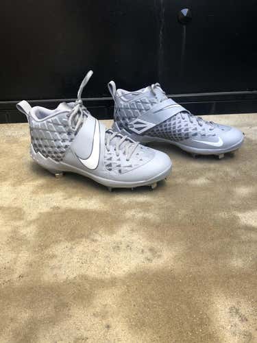 NIKE Force Zoom Trout 6 (sz 12)