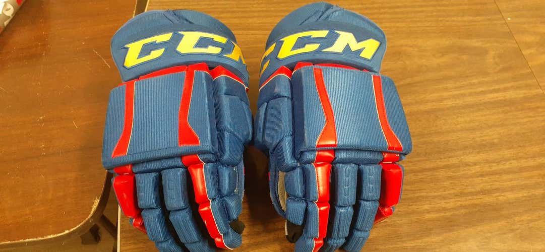 Norfolk Admirals CCM U+ Crazy Light Gloves 14" Pro Stock