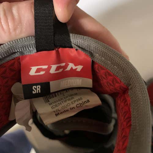 Senior Medium CCM JetSpeed FT390  Elbow Pads