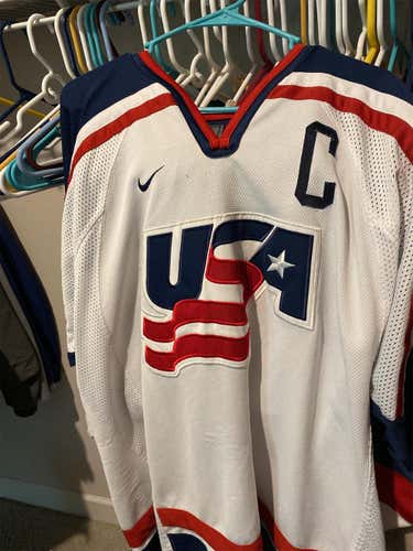 Chris Chelios Team USA jersey