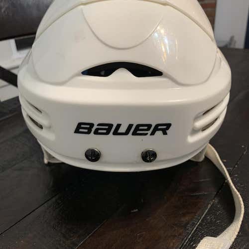 White Used Large Bauer 5100  Helmet