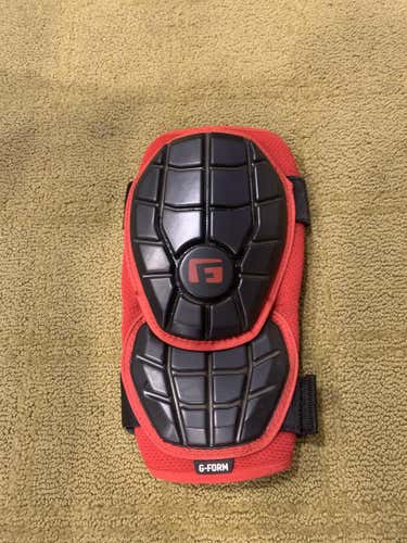 Used GForm Elbow Guard