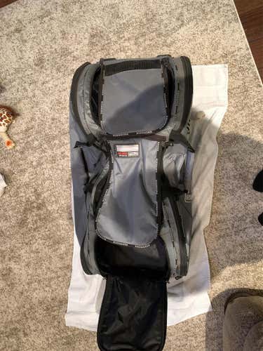 Gray Used Other Catcher's Bag